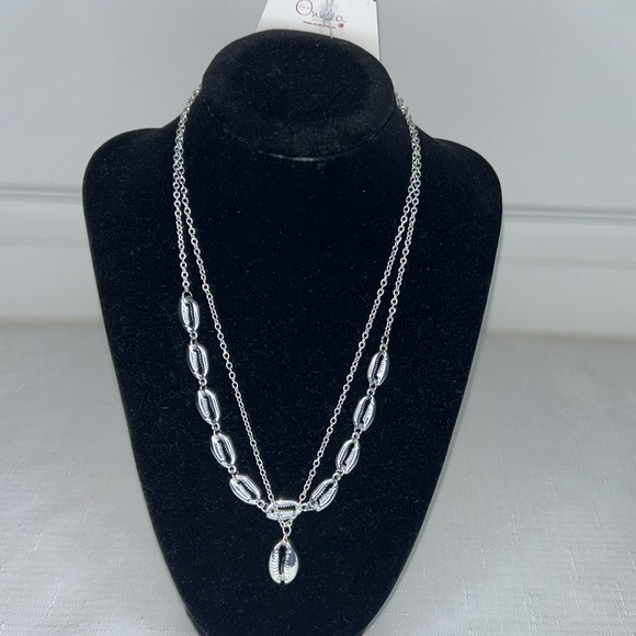 Onnea Silver or Gold Coffee Bean Pendant Necklace  New With Tag Pick one - Picture 2 of 6